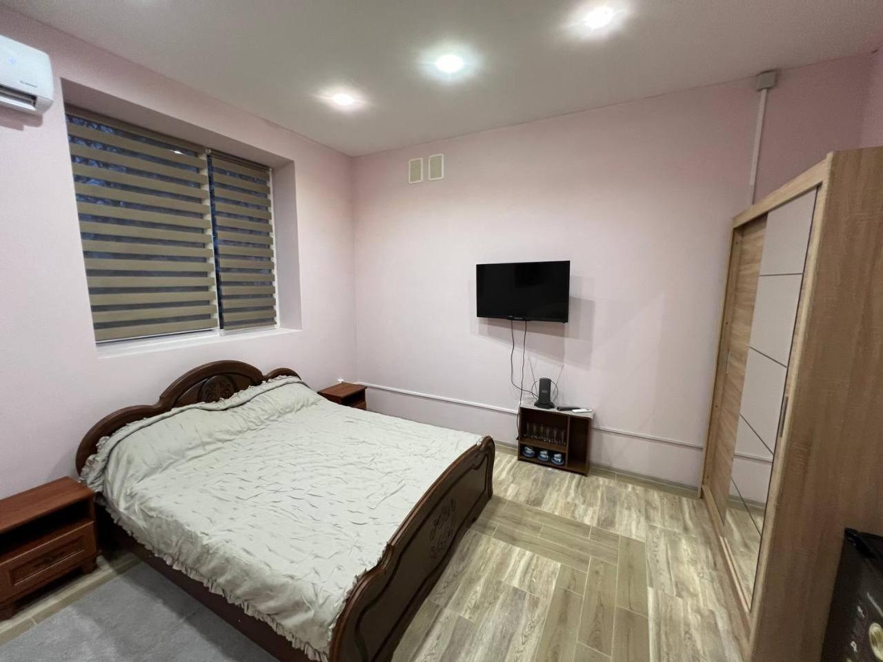 Seven Stars Motel Szumi Kültér fotó